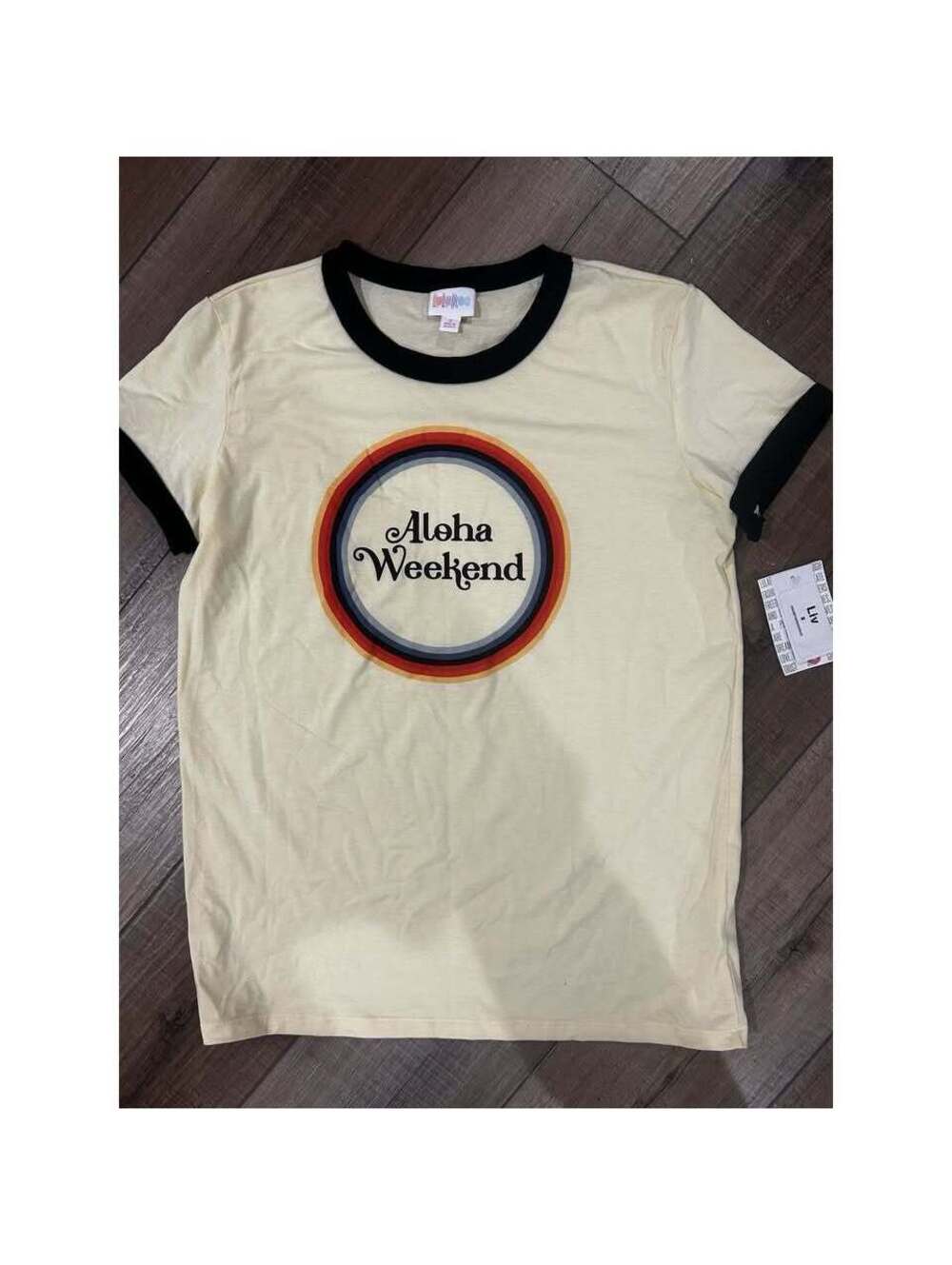 LuLaRoe Aloha Weekend Liv Small Graphic T Shirt Tropical Hawaiian S NEW!